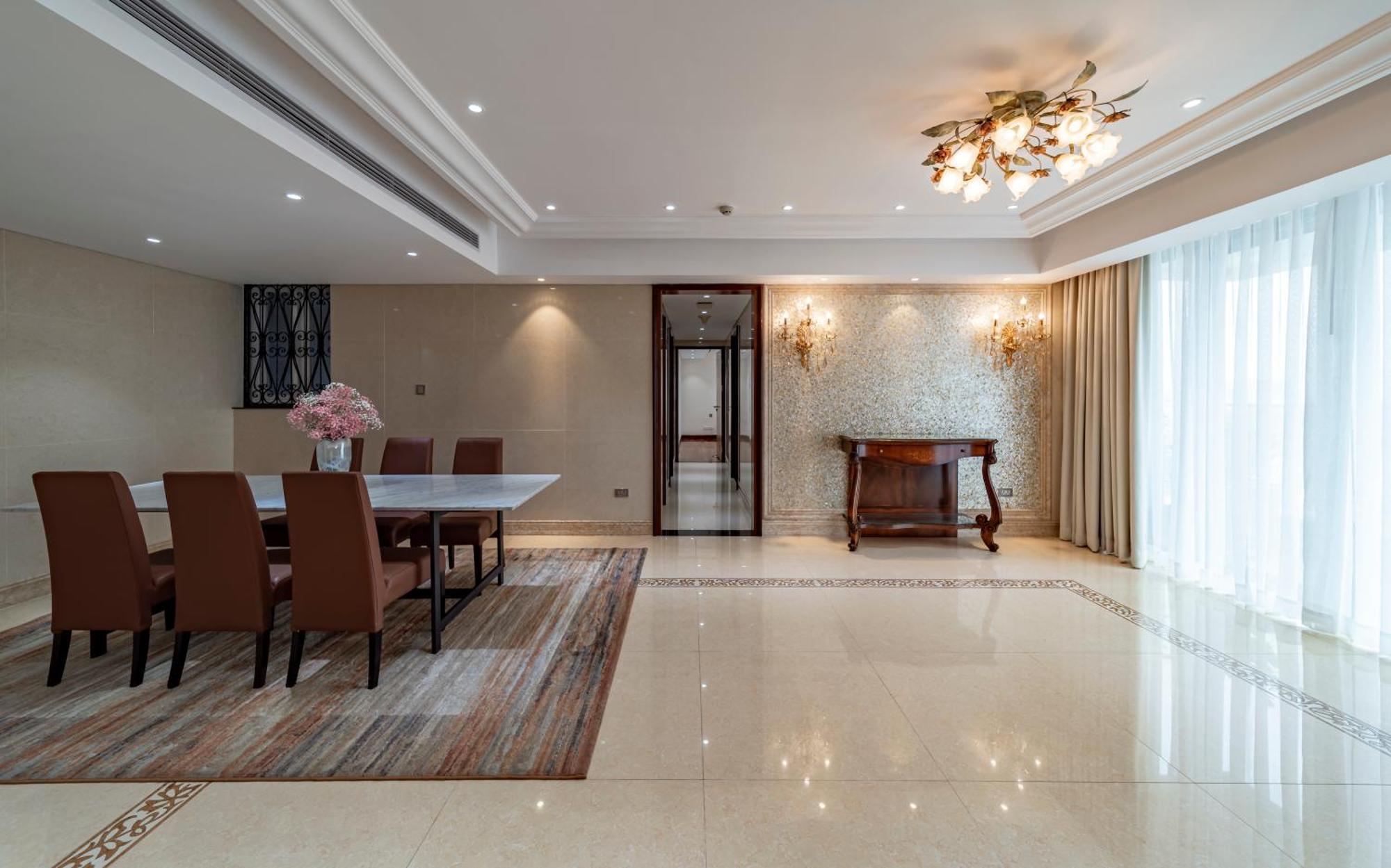 Sherwood होटल के अलावा 5*