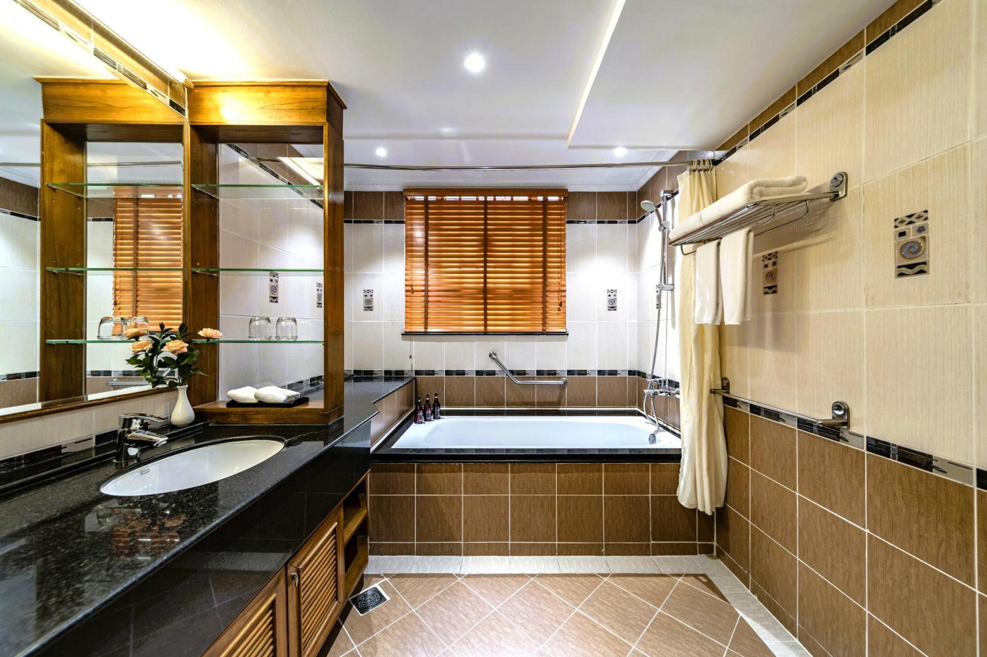 Sherwood 5* Hô Chi Minh-Ville