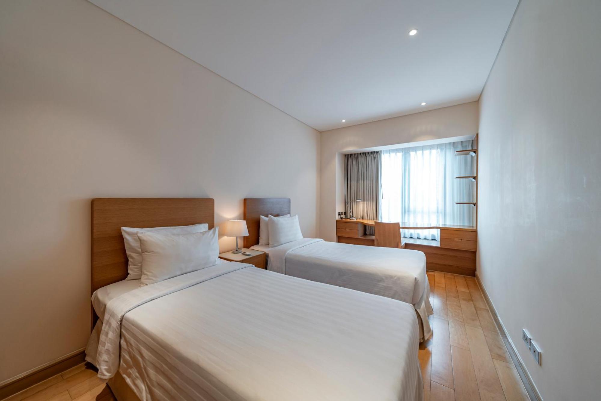 Sherwood 5*